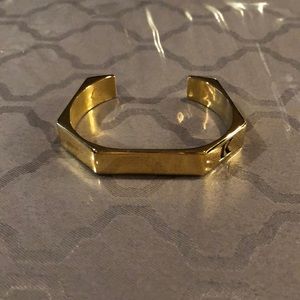 “K” initial gold bangle